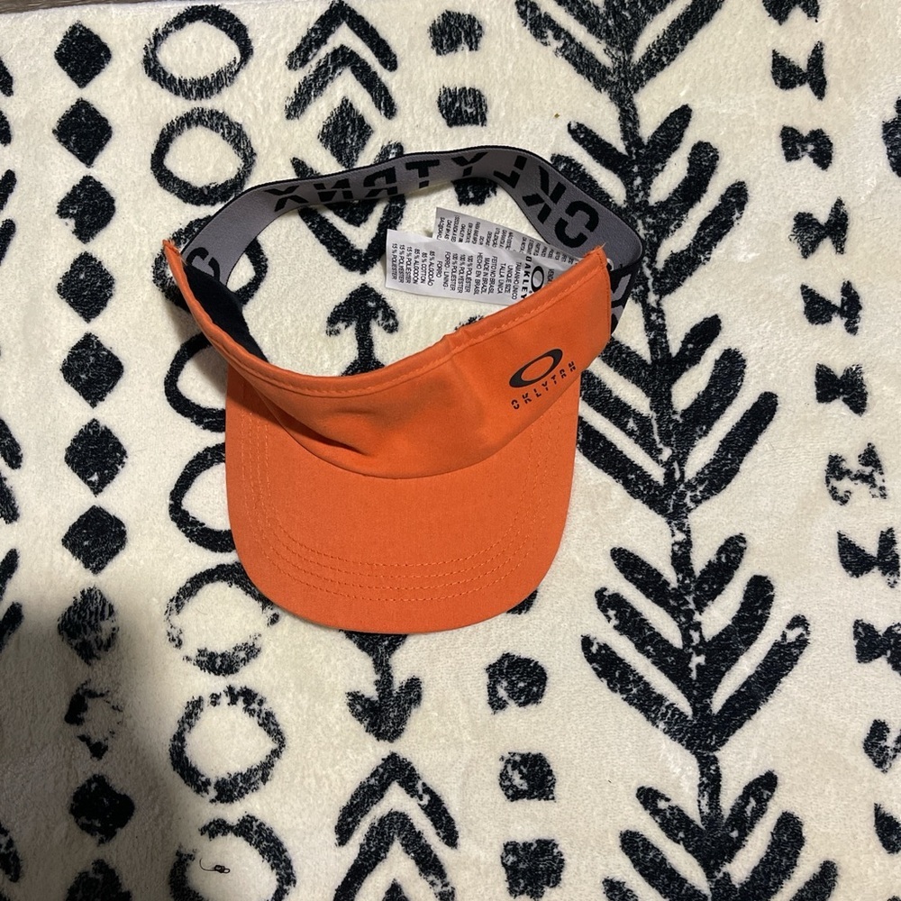 Oklytrn Orange Cap Very Good Condition